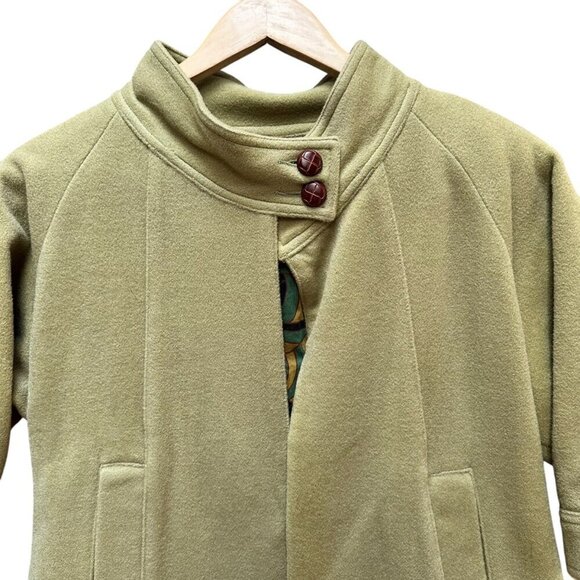 Lambswool Cape-Like Coat With‎ Leather Button Closure Pockets Patterned Lining M - Picture 3 of 8